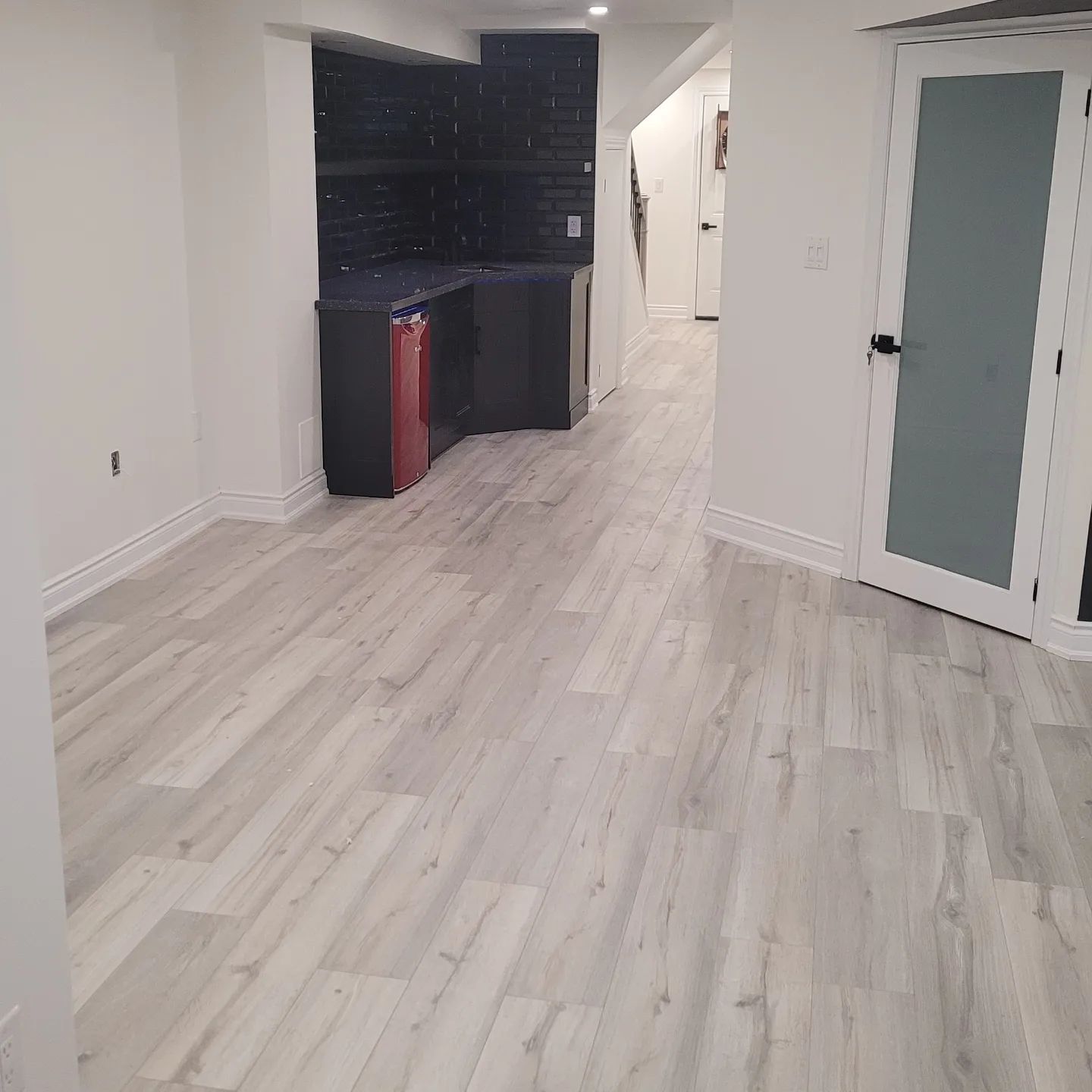 Basement Living Space by PG Pro Construction, Brampton, ON